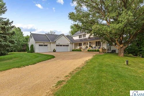 51981 Coventry Ln, North Mankato, MN, 56003-4134 | Card Image