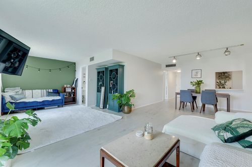apt-217-299 Nw 52nd Ter, Boca Raton, FL, 33487-3774 | Card Image