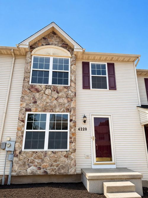 4220 Elm Ct, COLLEGEVILLE, PA, 19426-4126 | Card Image
