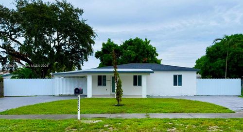 0-12550 Nw 23rd Ave, Miami, FL, 33167-1957 | Card Image