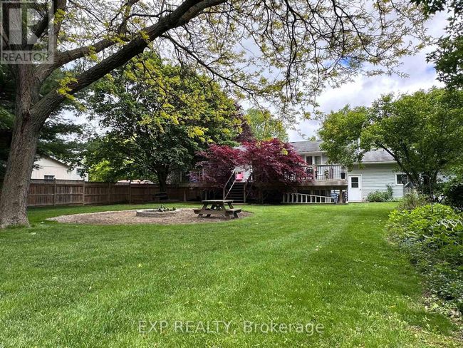 68 Thompson Pl, House other with 4 bedrooms, 2 bathrooms and 4 parking in Innerkip ON | Image 35