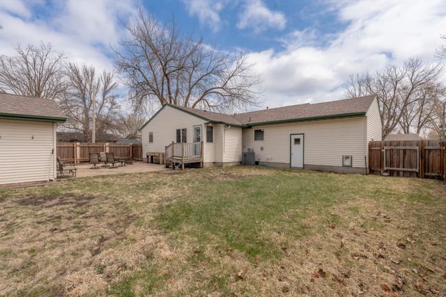 230 N Black Eagle Dr, House other with 5 bedrooms, 3 bathrooms and null parking in Mankato MN | Image 24