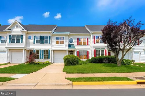 4073 Britwell Pl, FAIRFAX, VA, 22033-3141 | Card Image