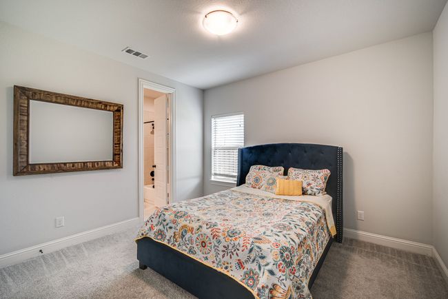 Downstairs bedroom | Image 23