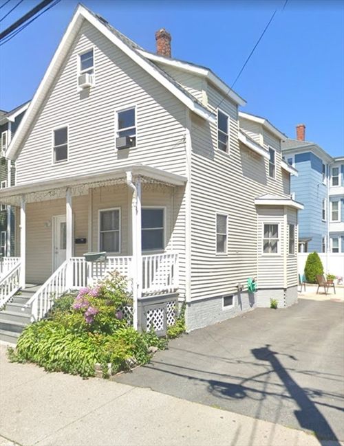 9 Cedar St, Lynn, MA, 01905-1608 | Card Image