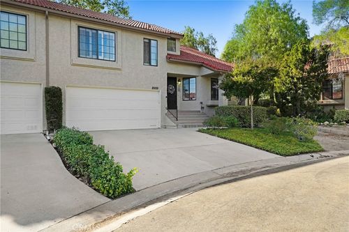 20051 Avenue Of The Oaks, Newhall, CA, 91321-1349 | Card Image