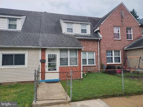 1133 Sterling Ave, LINWOOD, PA, 19061-3917 | Card Image