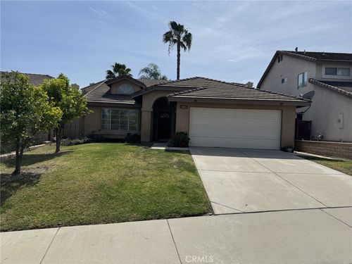 9195 Desert Acacia Ln, Corona, CA, 92883-7627 | Card Image