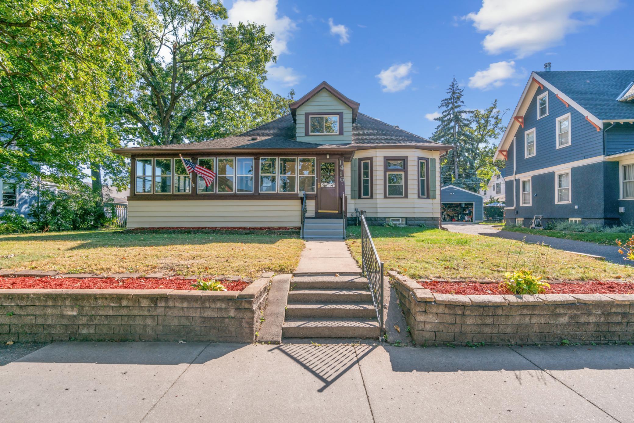 Albany Ave, Saint Paul, MN 55108