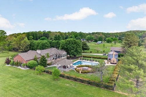 2235 Hidden Cove Rd, Cookeville, TN, 38506-7058 | Card Image