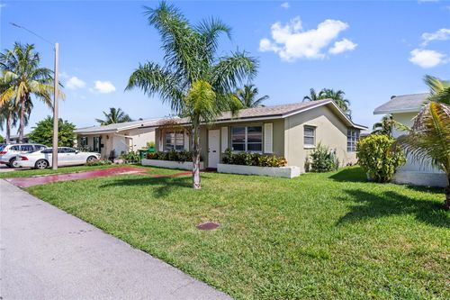 4938 Nw 54th Ct, Tamarac, FL, 33319-3252 | Card Image