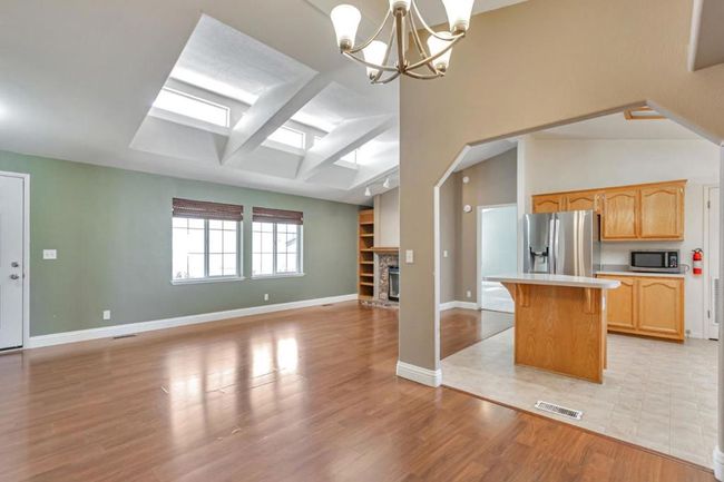 1220 Vienna Dr, Home with 5 bedrooms, 2 bathrooms and null parking in Sunnyvale CA | Image 16