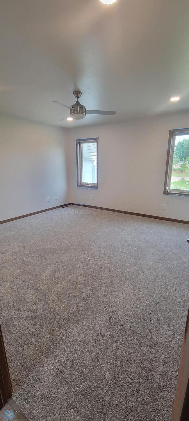 Master Bedroom | Image 11