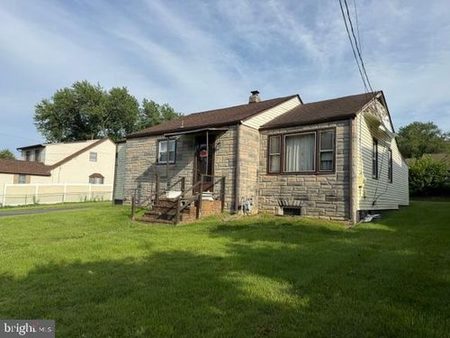 120 Grand Ave, BLACKWOOD, NJ, 08012-3842 | Card Image