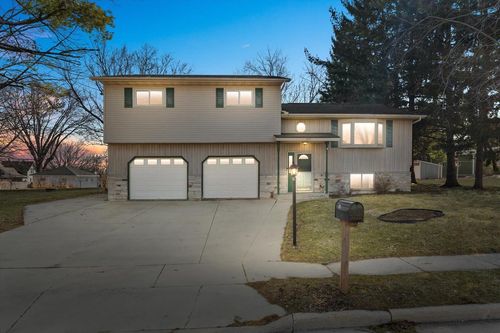 609 Clinton Street, Horicon, WI, 53032 | Card Image