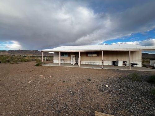 3868 W W Abrigo Dr Drive, Golden Valley, AZ, 86413 | Card Image