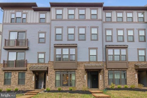 17422 Southern Shores Dr, DUMFRIES, VA, 22026-2882 | Card Image