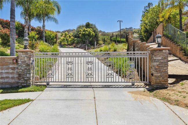 36472 County Line Rd, House other with 4 bedrooms, 6 bathrooms and 4 parking in Yucaipa CA | Image 74
