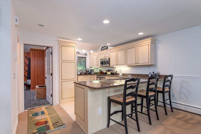 Modern Kitchen with Custom Built-ins | Image 5
