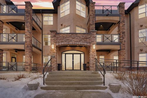 301-2160 Heseltine Rd, Regina, SK, S4V1L2 | Card Image