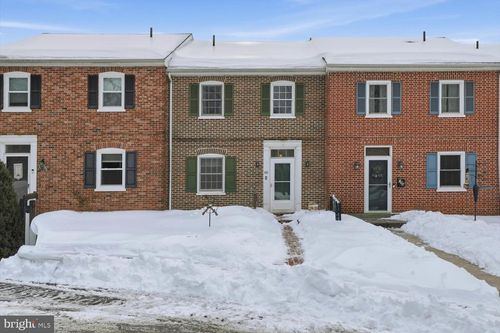 200 Hughes Ave, SELLERSVILLE, PA, 18960-2717 | Card Image