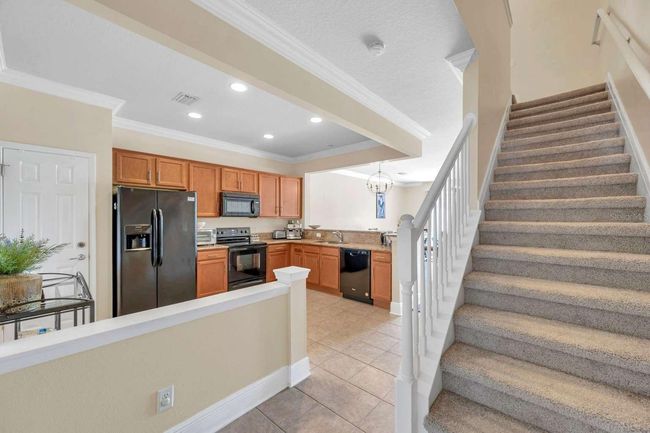 10217 Westpark Preserve Blvd, Townhouse with 3 bedrooms, 3 bathrooms and null parking in TAMPA FL | Image 4
