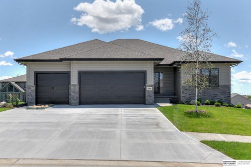 11511 S 191st St, Gretna, NE, 68028-3587 | Card Image