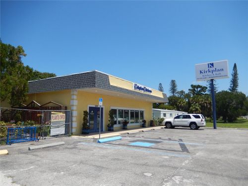 6804 Cortez Rd W, BRADENTON, FL, 34210-2503 | Card Image