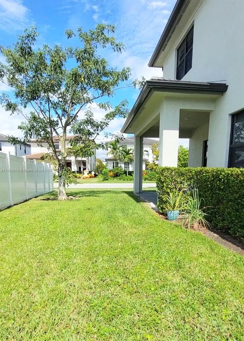 1-4318 Sw 174th Ave, Miramar, FL, 33029-5616 | Card Image