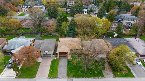 28 Bunty Lane, North York, ON, M2K1W6 | Card Image
