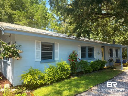 10221 Bayhaven Dr, Fairhope, AL, 36532-6043 | Card Image