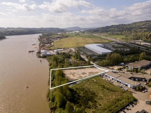 31390 Gill Avenue, Mission, BC, V4S0C4 | Card Image