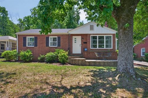 215 S Lindell Rd, Greensboro, NC, 27403-1446 | Card Image