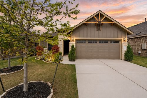 215 Methodius Dr, Hutto, TX, 78634-2012 | Card Image