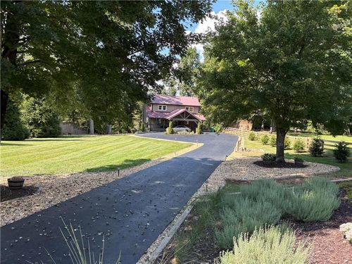 67 Riverwood Pl, Ellijay, GA, 30536-8906 | Card Image