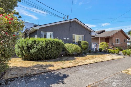 917 Nw 57th St, Seattle, WA, 98107-2848 | Card Image