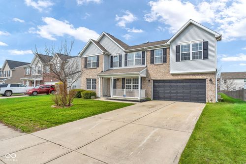 11218 Hylas Dr, Noblesville, IN, 46060-6101 | Card Image
