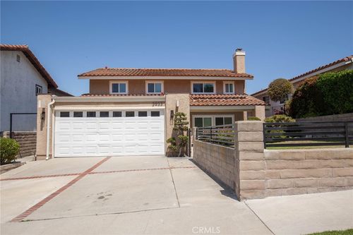 2933 Oakwood Ln, Torrance, CA, 90505 | Card Image