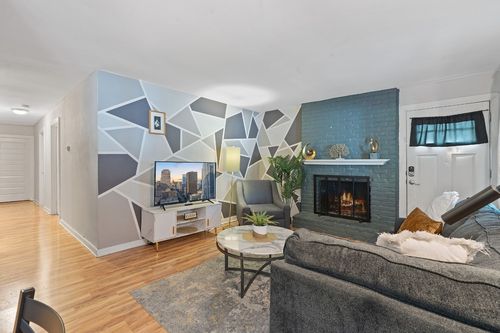 b-2603 Parker Ln, Austin, TX, 78741-5528 | Card Image