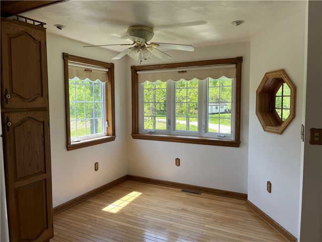 100 Rohaley Ln, House other with 2 bedrooms, 2 bathrooms and 2 parking in Smock PA | Image 6