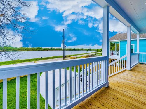 4620 N Railroad Ave, Hitchcock, TX, 77563 | Card Image