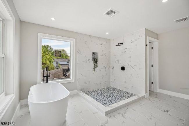 223 Victor St, House other with 5 bedrooms, 3 bathrooms and null parking in Scotch Plains NJ | Image 15