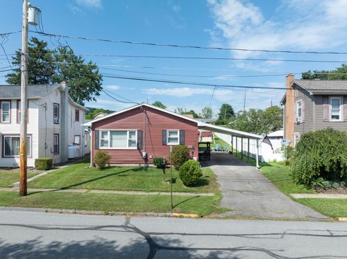 744 Bressler St, LOCK HAVEN, PA, 17745-3741 | Card Image