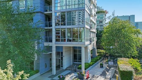 305-638 Beach Cres, Vancouver, BC, V6Z3H4 | Card Image