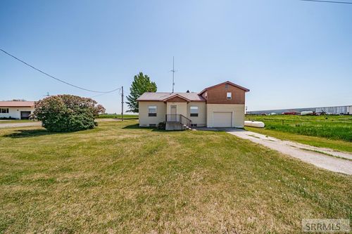 950 N 3400 E, Ashton, ID, 83420-5622 | Card Image