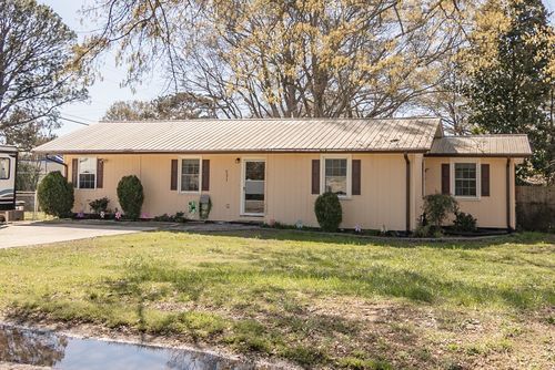 531 Stone Dr, Anderson, SC, 29625-2718 | Card Image