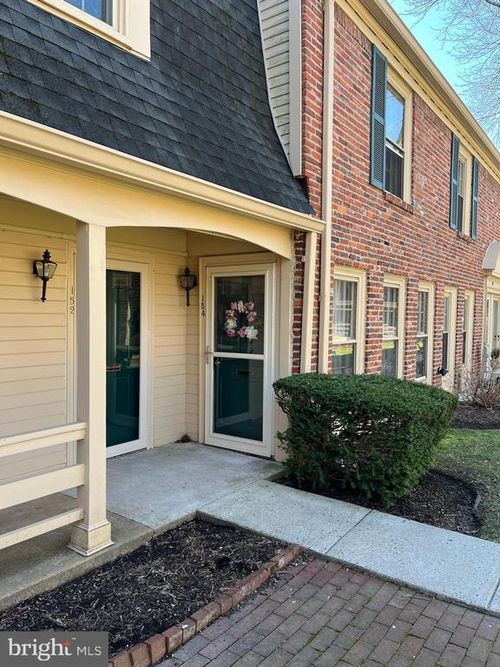 154 Albemarle Dr, PENLLYN, PA, 19422-1128 | Card Image