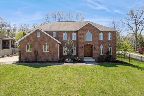 1404 Spyglass Hl, Greensburg, PA, 15601-6766 | Card Image