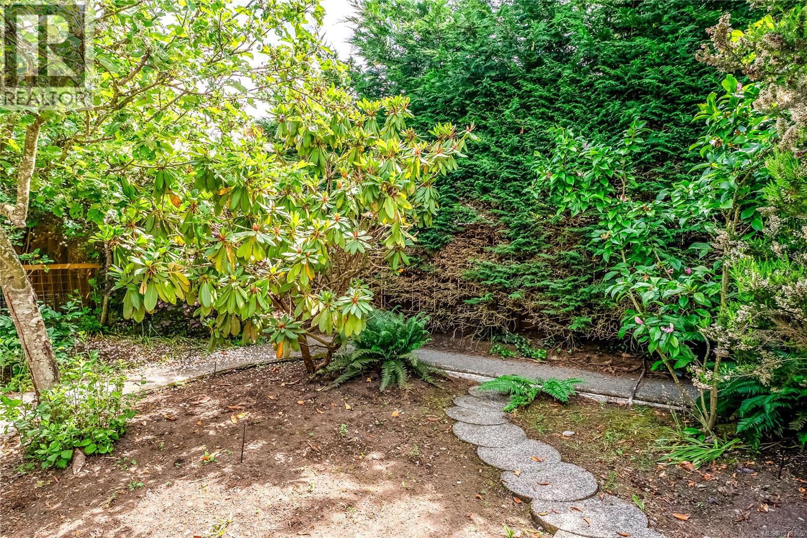 Residential in Saanich