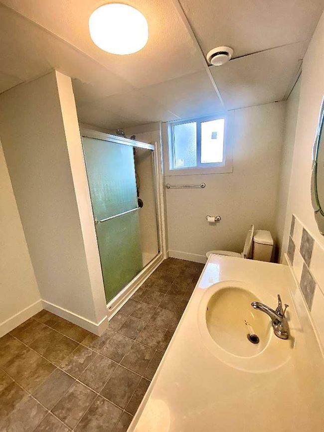 333 Grey St, House other with 3 bedrooms, 3 bathrooms and 6 parking in Granum AB | Image 37